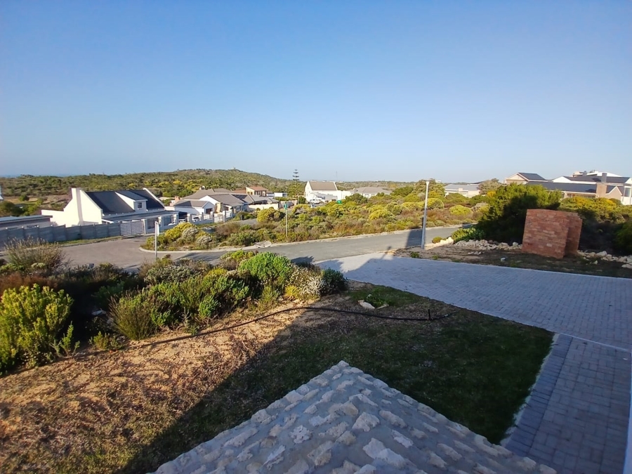 3 Bedroom Property for Sale in Struisbaai Western Cape